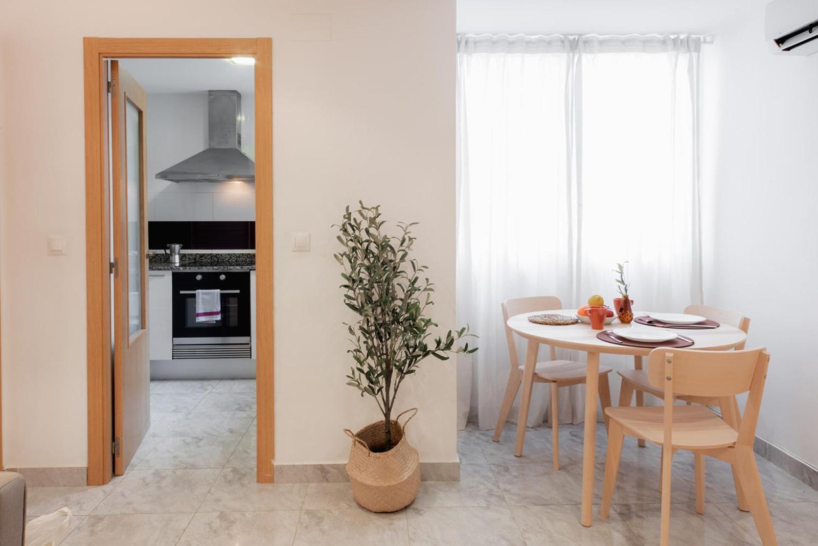 Apartamentos Fv Flats Valencia - Mestalla 5 Zimmer foto